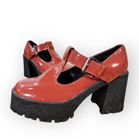 ASOS DESIGN Spark chunky Mary Jane high shoes in rust patent Size 7 - Picture 1 of 16